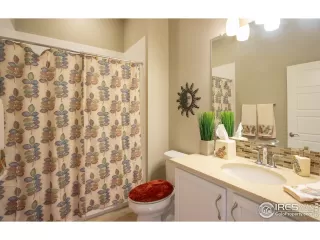 Photo #4: 940919 Listing