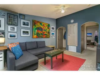 Photo #2: 940951 Listing