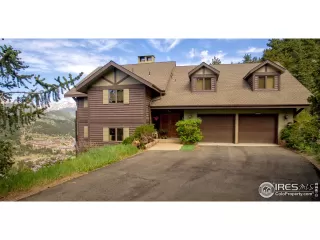 Photo #2: 940967 Listing