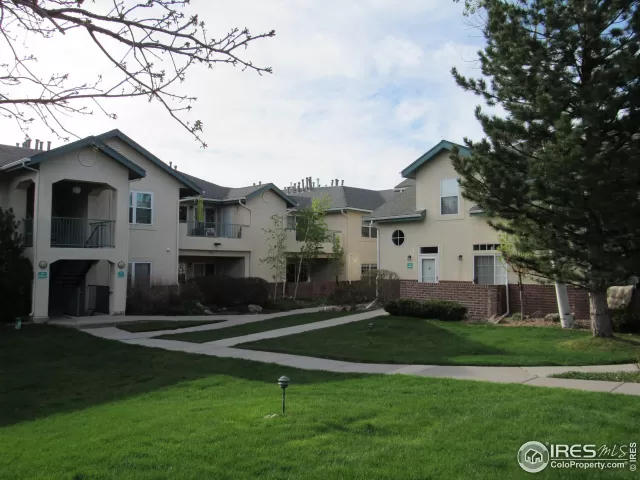 MLS: 940983 Condo For Sale