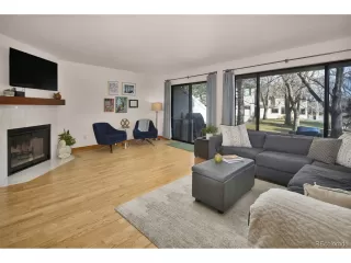 Photo #5: 9410527 Listing 