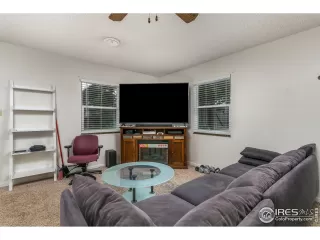 Photo #2: 941063 Listing