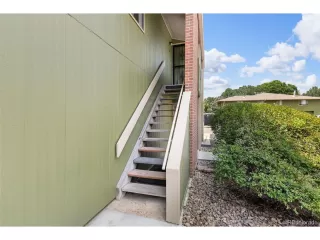 Photo #2: 9410700 Listing 