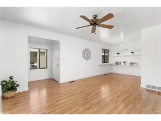 Photo #4: 9410700 Listing 