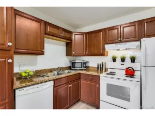 Photo #6: 9411105 Listing 