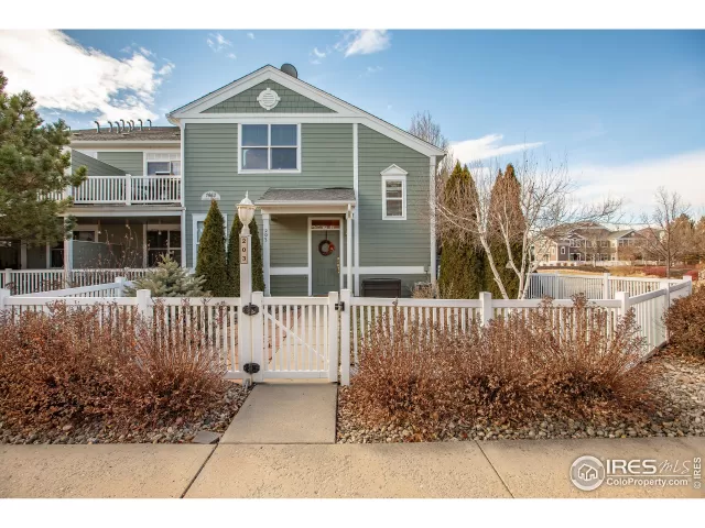 MLS: 941113 Condo For Sale