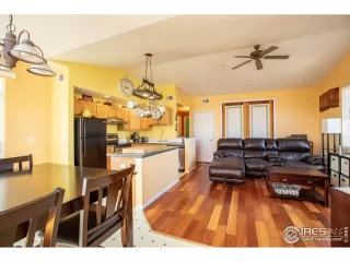 Photo #5: 941113 Listing 