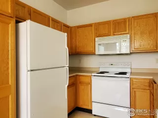 Photo #2: 941278 Listing