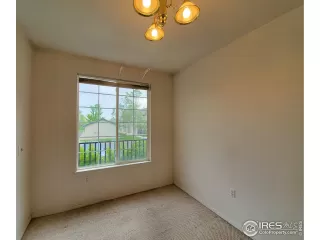 Photo #5: 941278 Listing