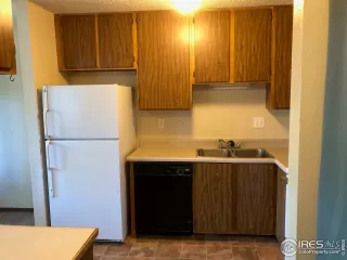 Photo #6: 941346 Listing