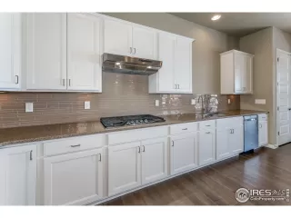 Photo #6: 941371 Listing 