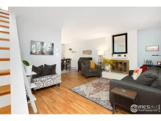 Photo #1: 941374 Listing