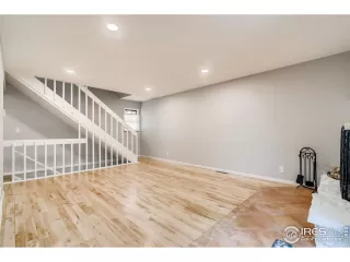 Photo #4: 941381 Listing