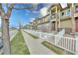 Photo #2: 941383 Listing