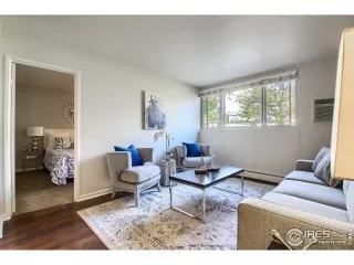 Photo #1: 941385 Listing