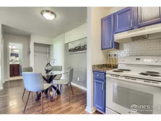 Photo #6: 941385 Listing