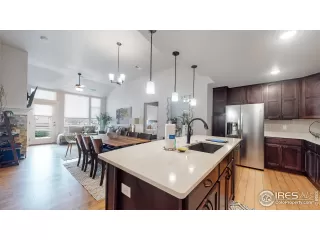 Photo #6: 941478 Listing 