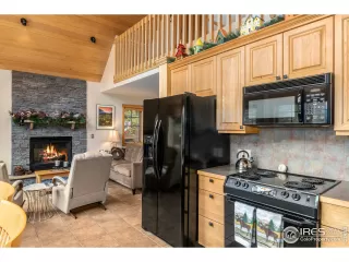 Photo #5: 941612 Listing