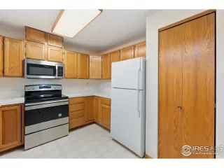 Photo #5: 941619 Listing