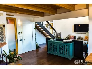 Photo #3: 941656 Listing