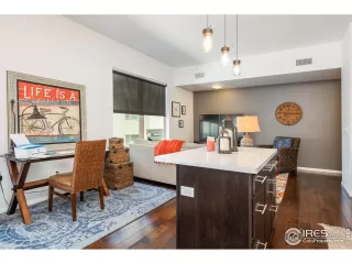 Photo #6: 941705 Listing