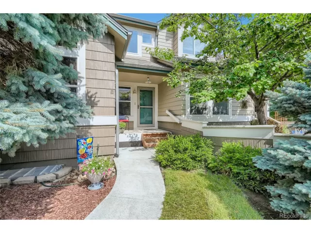 MLS: 9417325 Condo For Sale