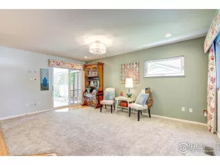 Photo #4: 941838 Listing 