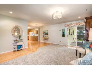 Photo #5: 941838 Listing 