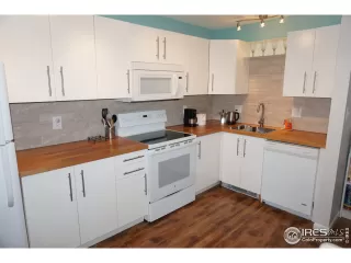 Photo #4: 941848 Listing