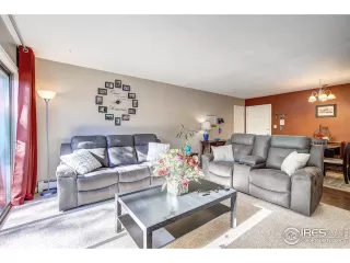 Photo #4: 941868 Listing