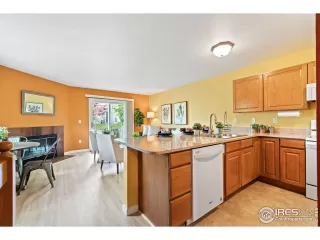 Photo #3: 941877 Listing