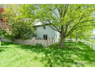 Photo #6: 941877 Listing