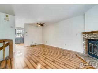 Photo #3: 941929 Listing