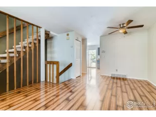 Photo #6: 941929 Listing