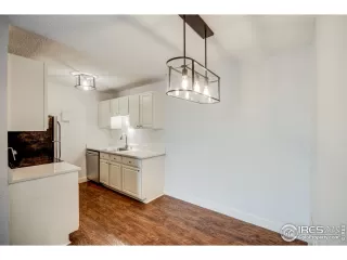 Photo #3: 941941 Listing 