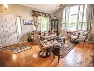 Photo #1: 941967 Listing