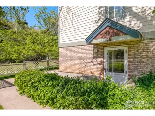 Photo #1: 941988 Listing