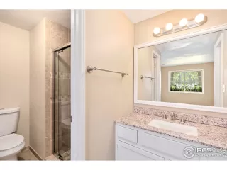 Photo #6: 941988 Listing