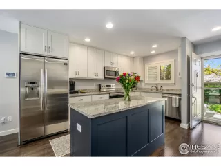 Photo #4: 941993 Listing 