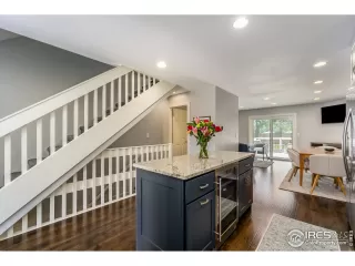 Photo #6: 941993 Listing 