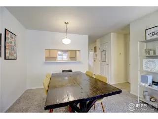 Photo #5: 942037 Listing