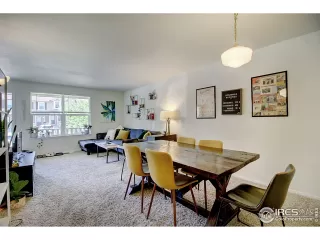 Photo #6: 942037 Listing