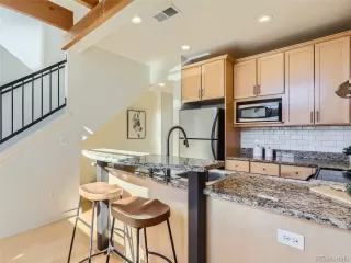 Photo #5: 9420442 Listing 