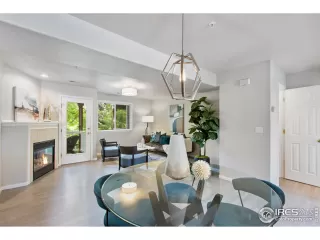 Photo #3: 942062 Listing