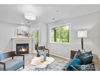 Photo #4: 942062 Listing