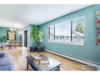 Photo #4: 942074 Listing