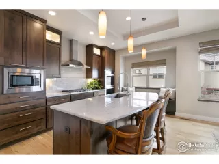 Photo #6: 942075 Listing