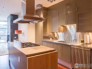 Photo #4: 942093 Listing 