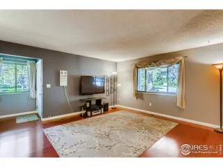 Photo #3: 942104 Listing