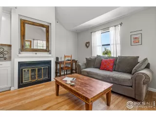 Photo #3: 942111 Listing